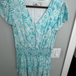 Vineyard Vines Aqua and White Patterned Dress